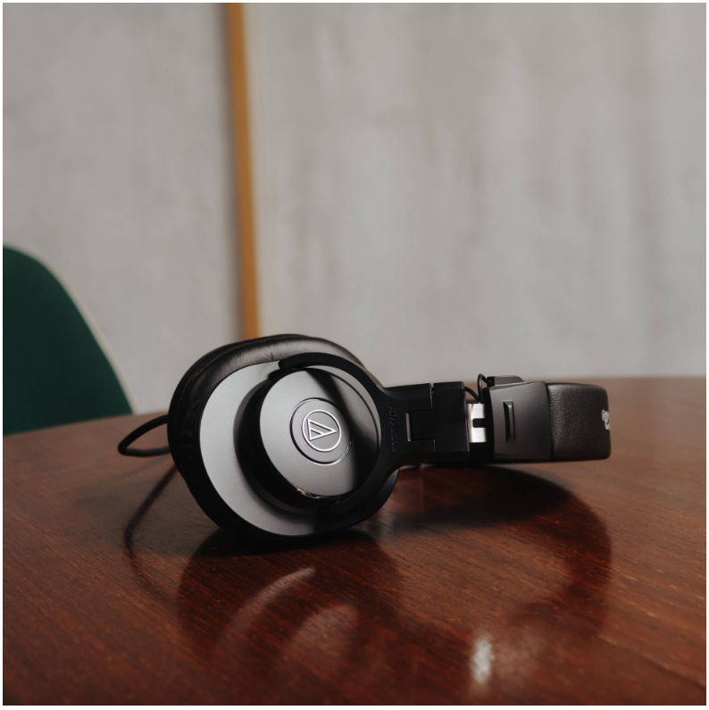 ATH-M30x Professional Studio Monitor Headphones - View 5